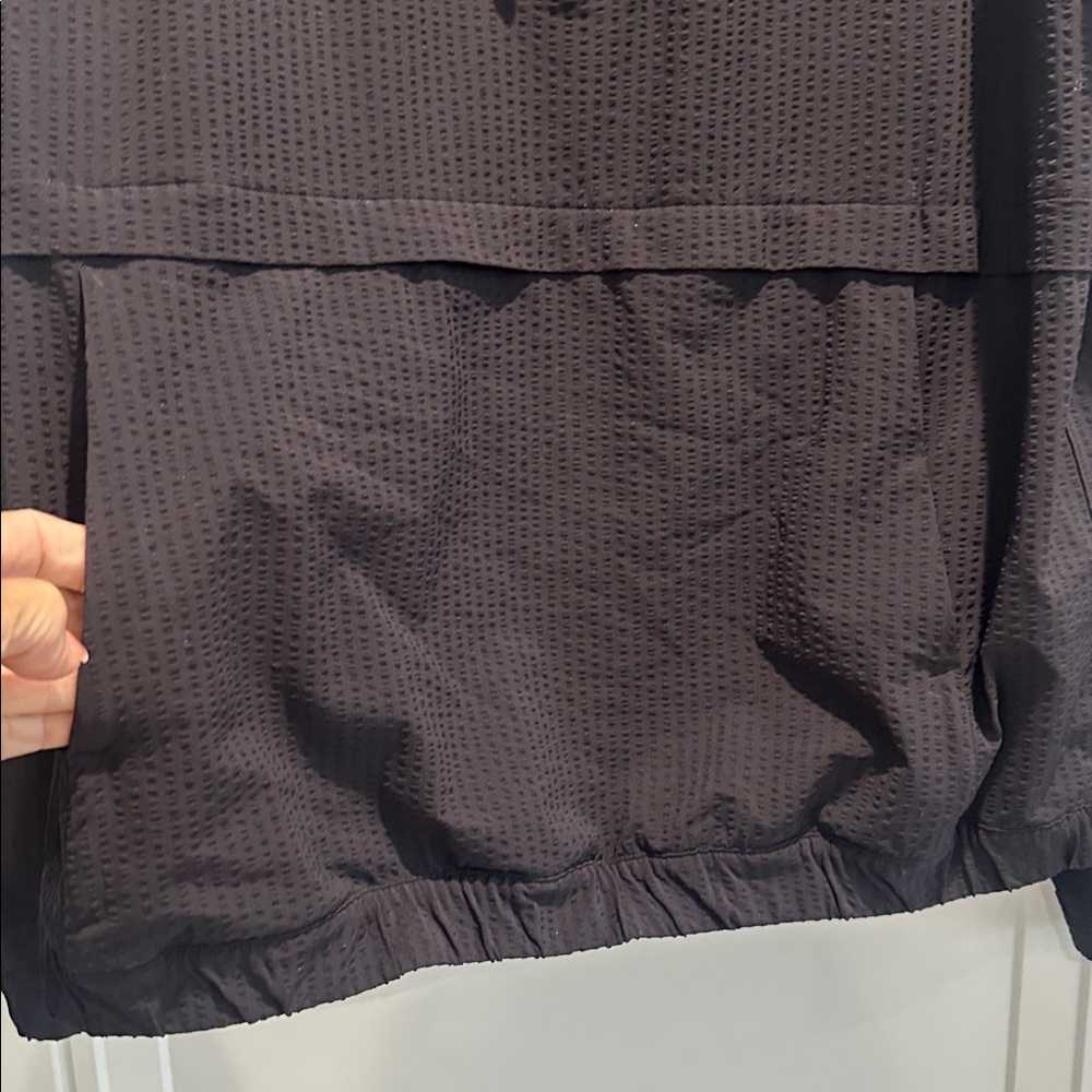 Lululemon Lightweight Half-Zip Pullover Sweatshir… - image 3